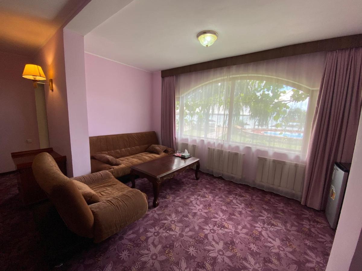 קפצ'אגאי Morelux Boutique Hotel מראה חיצוני תמונה